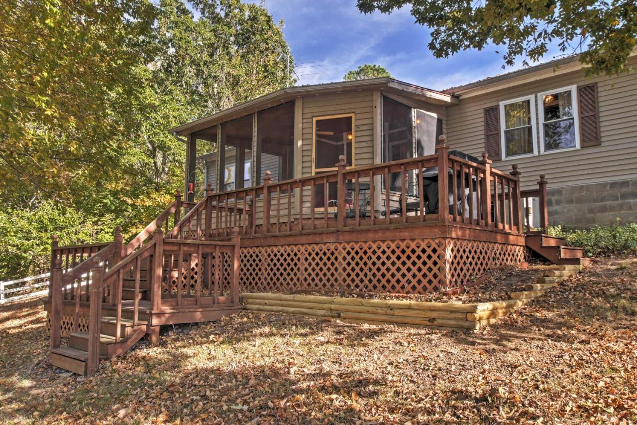 Captivating Cadiz Hideaway With Deck On Lake Barkley Экстерьер фото